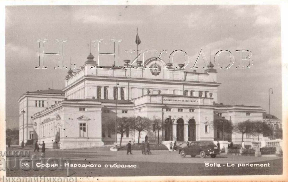 Натиснете снимката за да я уголемите

Име:24-1-6-@-GAZ M 20 Pobeda-kabriolet-.jpg
Прегледи:1782
Размер:110.1 КБ
ID:6915511