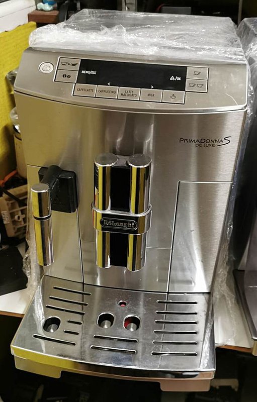 Натиснете снимката за да я уголемите

Име:PrimaDonna S De Luxe.jpg
Прегледи:959
Размер:74.1 КБ
ID:6915540