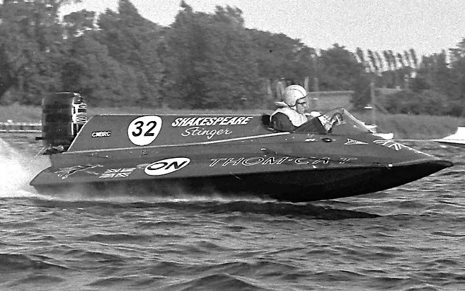 Натиснете снимката за да я уголемите  Име:1971 J Thompson in Thom-Cat class ON.jpg Прегледи:0 Размер:113.5 КБ ID:6931504