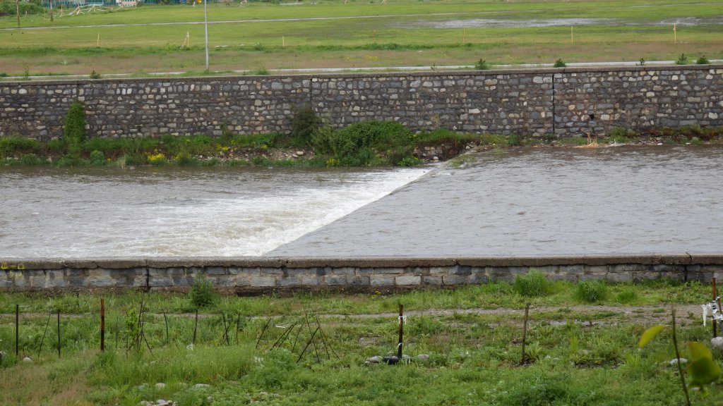 Натиснете снимката за да я уголемите

Име:P5140204.jpg
Прегледи:1
Размер:153.7 КБ
ID:5600641