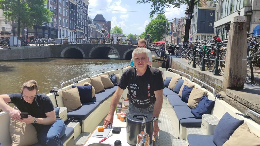 Натиснете снимката за да я уголемите

Име:IMG_20230611_133814_1024x576.jpg
Прегледи:294
Размер:143.3 КБ
ID:6946218