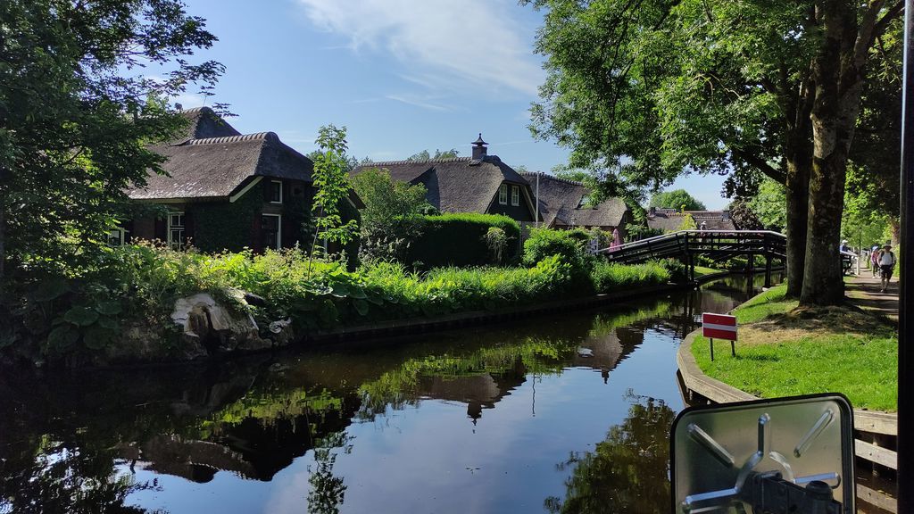 Натиснете снимката за да я уголемите

Име:IMG_20230612_094426_1024x576.jpg
Прегледи:287
Размер:158.5 КБ
ID:6946294