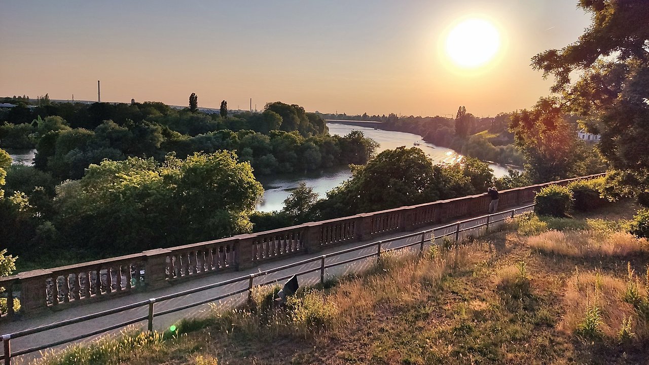 Натиснете снимката за да я уголемите

Име:IMG_20230612_202255.jpg
Прегледи:305
Размер:488.0 КБ
ID:6946323