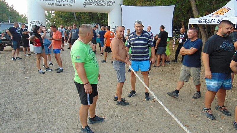 Натиснете снимката за да я уголемите

Име:DSC00983 (Small) - Копие.JPG
Прегледи:319
Размер:119.5 КБ
ID:6973447