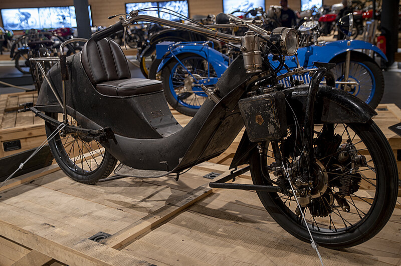 Натиснете снимката за да я уголемите

Име:780_2852.jpg
Прегледи:333
Размер:2.26 МБ
ID:6974054