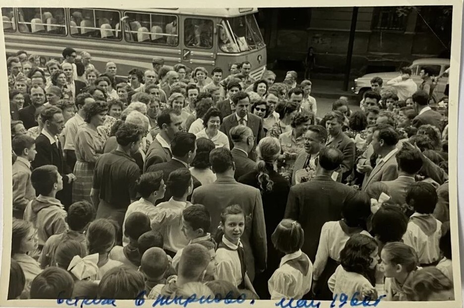 Натиснете снимката за да я уголемите

Име:0-2-VT 1960.jpg
Прегледи:1012
Размер:169.2 КБ
ID:6975272