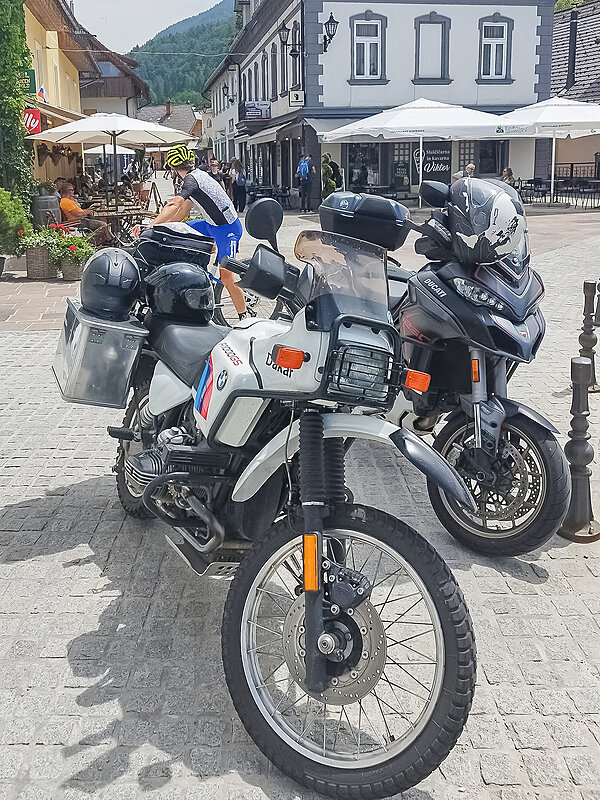 Натиснете снимката за да я уголемите

Име:448727424_10224564576688363_7878203584266854063_n.jpg
Прегледи:201
Размер:2.44 МБ
ID:6975665