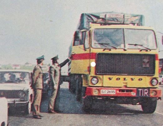 Натиснете снимката за да я уголемите

Име:f88.JPG
Прегледи:872
Размер:38.8 КБ
ID:6990259