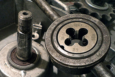 Натиснете снимката за да я уголемите  Име:М10х1 Problem.jpg Прегледи:0 Размер:590.0 КБ ID:6998796