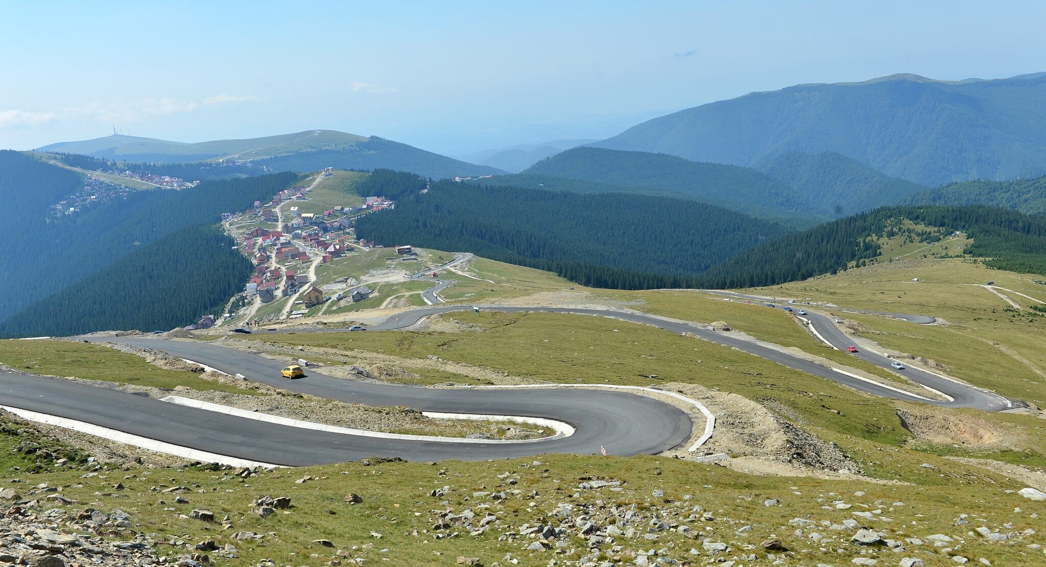 Натиснете снимката за да я уголемите

Име:Transalpina-highest-motorway-in-Romania-scaled.jpeg
Прегледи:180
Размер:526.5 КБ
ID:7005201