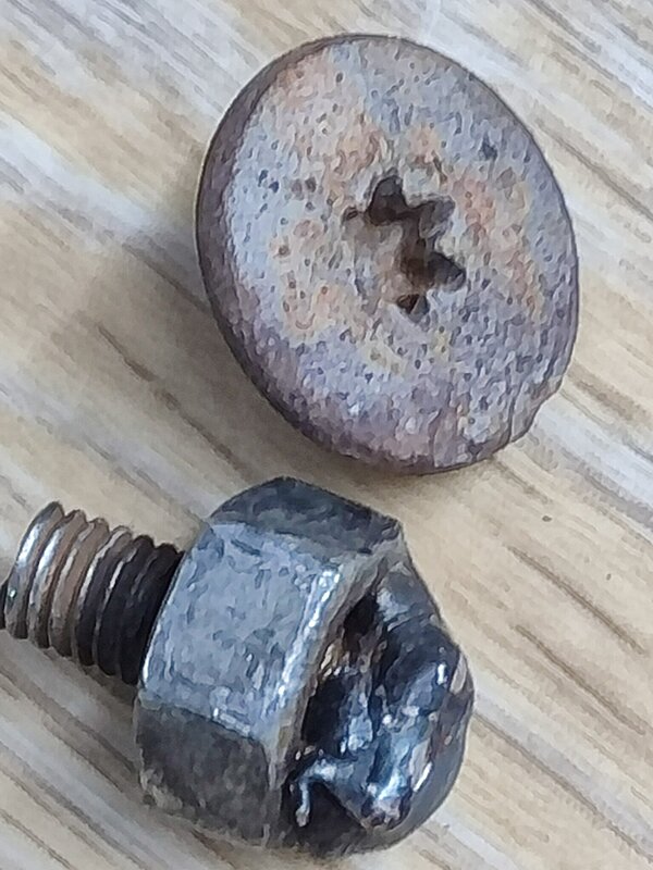 Натиснете снимката за да я уголемите

Име:IMG_20250804_204905.jpg
Прегледи:322
Размер:296.3 КБ
ID:7007335