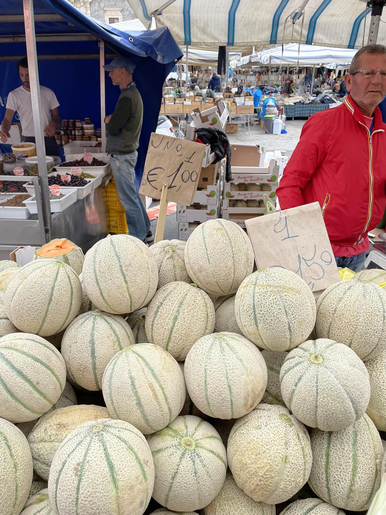 Натиснете снимката за да я уголемите

Име:Meloni1.jpg
Прегледи:162
Размер:656.2 КБ
ID:7009457