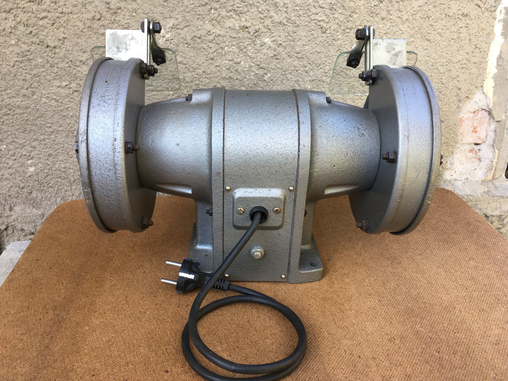 Натиснете снимката за да я уголемите

Име:5.JPG
Прегледи:99
Размер:796.7 КБ
ID:7015379