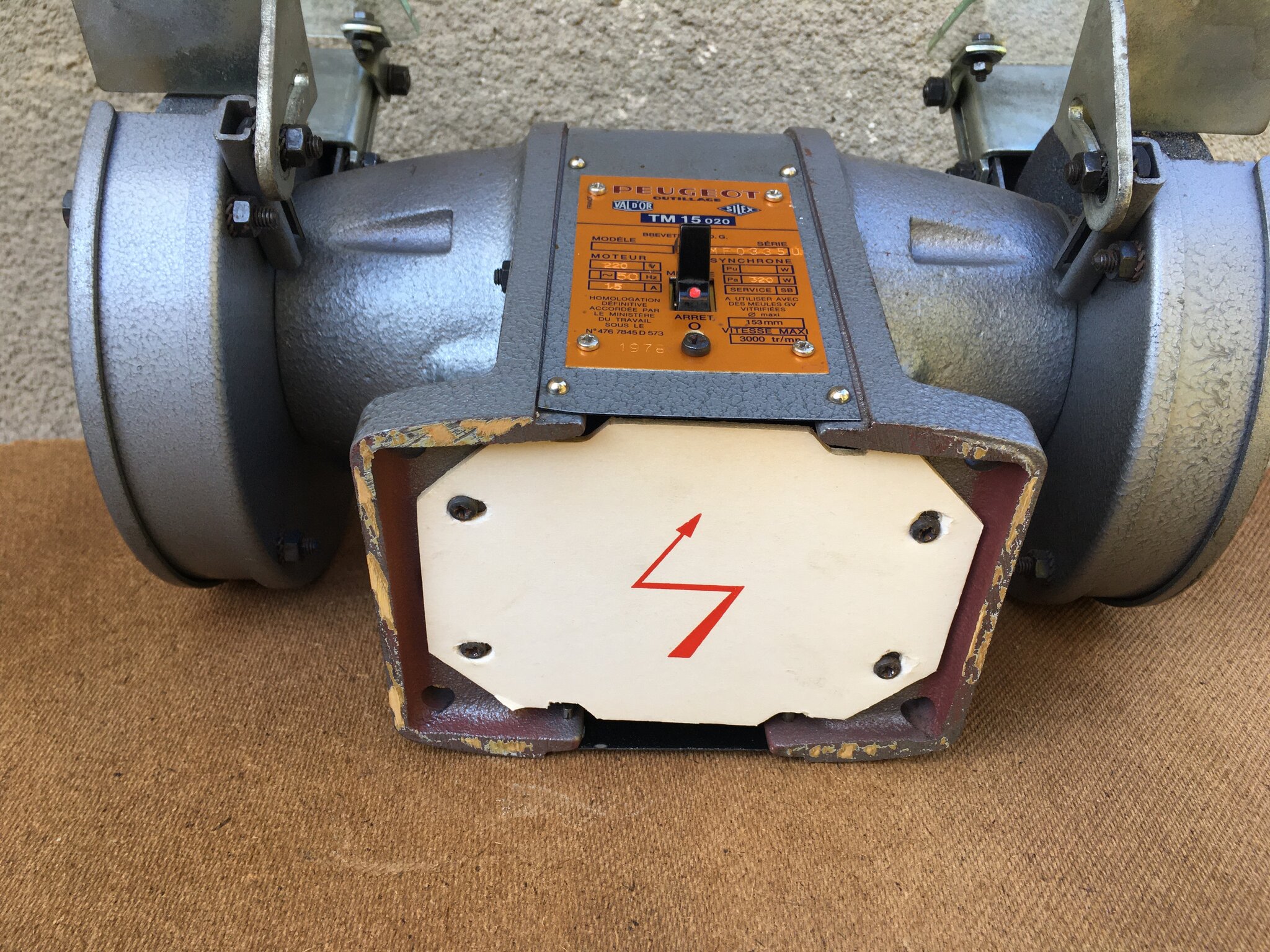 Натиснете снимката за да я уголемите

Име:8.JPG
Прегледи:98
Размер:713.4 КБ
ID:7015383