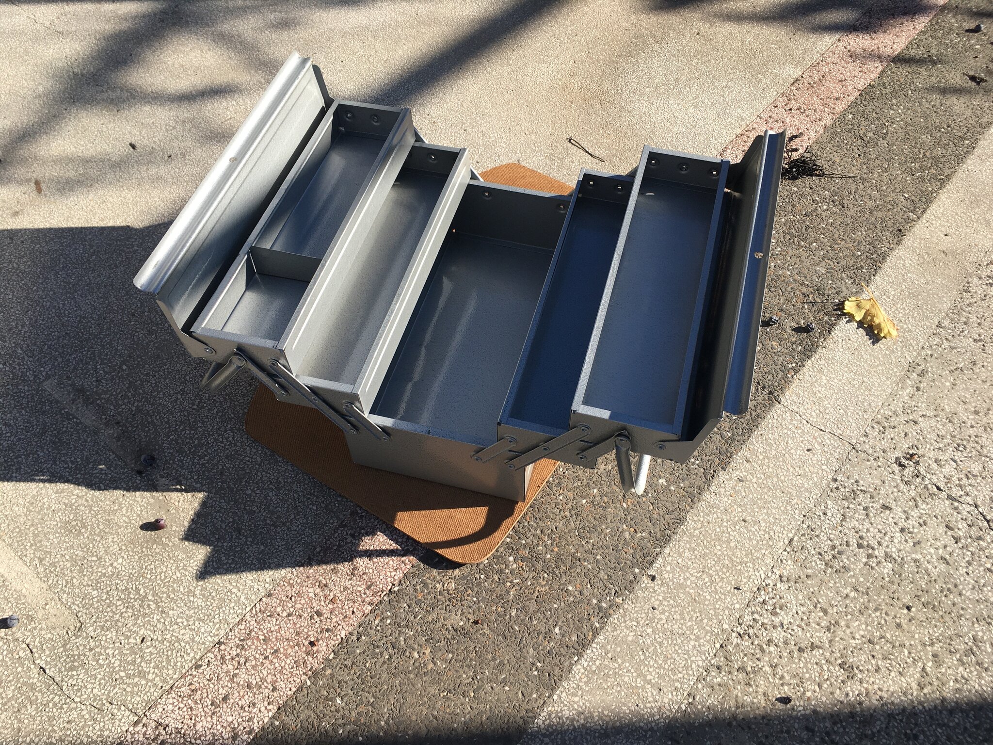 Натиснете снимката за да я уголемите

Име:8.JPG
Прегледи:98
Размер:1.03 МБ
ID:7015394