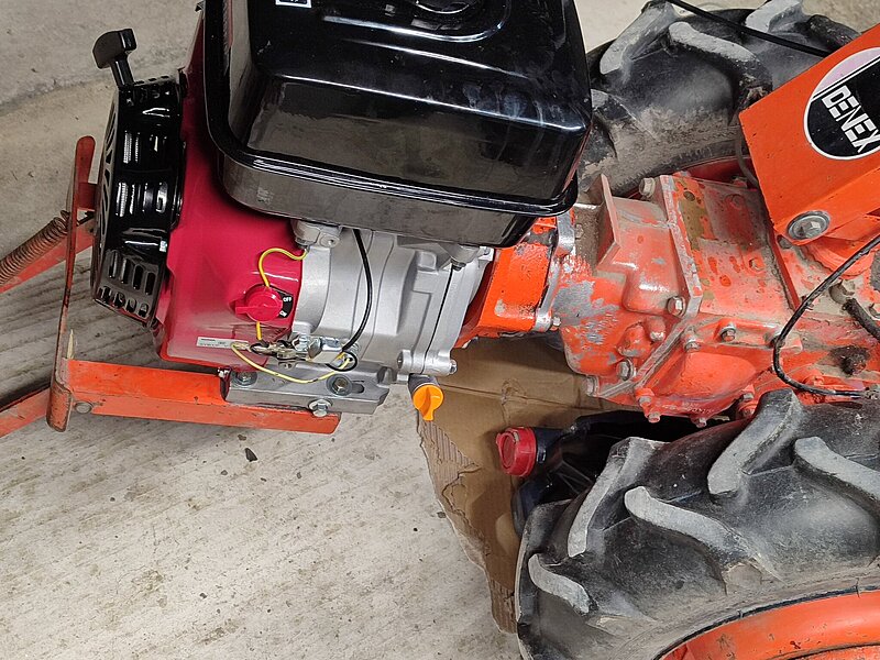 Натиснете снимката за да я уголемите

Име:IMG_20251217_182810.jpg
Прегледи:0
Размер:583.3 КБ
ID:7018753