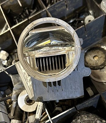 Натиснете снимката за да я уголемите  Име:photo_2025-12-21_20-52-00.jpg Прегледи:0 Размер:138.7 КБ ID:7019156