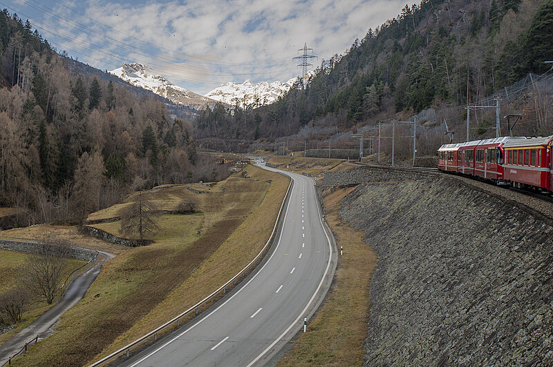 Натиснете снимката за да я уголемите

Име:780_2691.jpg
Прегледи:104
Размер:2.68 МБ
ID:7021572