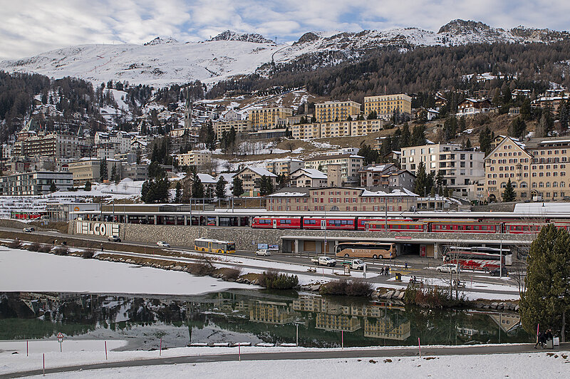 Натиснете снимката за да я уголемите  Име:780_3002.jpg Прегледи:0 Размер:2.94 МБ ID:7021600