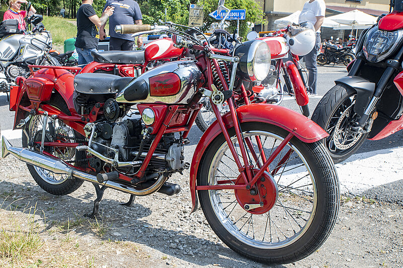 Натиснете снимката за да я уголемите  Име:780_9921.jpg Прегледи:0 Размер:3.32 МБ ID:7022666