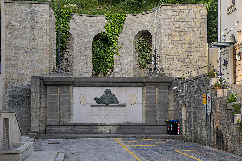 Натиснете снимката за да я уголемите  Име:780_9956.jpg Прегледи:99 Размер:1.03 МБ ID:7022679