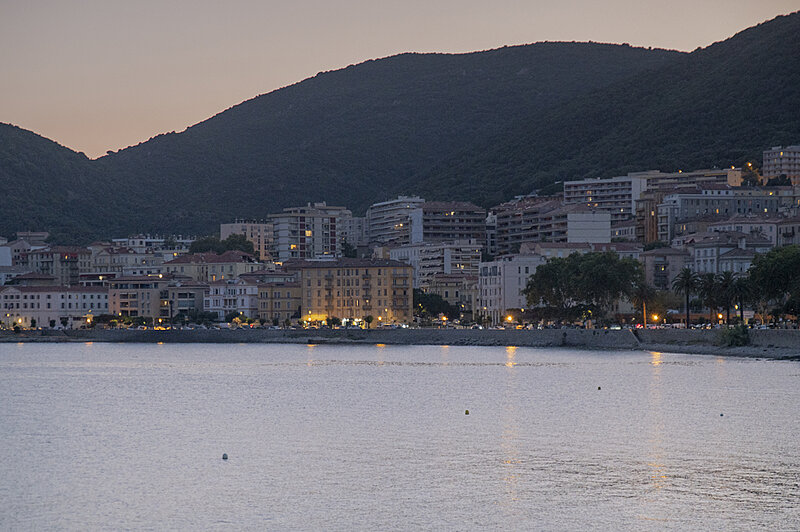 Натиснете снимката за да я уголемите  Име:780_9556.jpg Прегледи:0 Размер:1.36 МБ ID:7023433