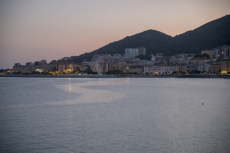 Натиснете снимката за да я уголемите  Име:780_9554.jpg Прегледи:0 Размер:2.09 МБ ID:7023434