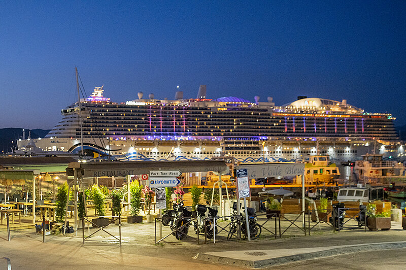 Натиснете снимката за да я уголемите  Име:780_9566.jpg Прегледи:0 Размер:1.90 МБ ID:7023439