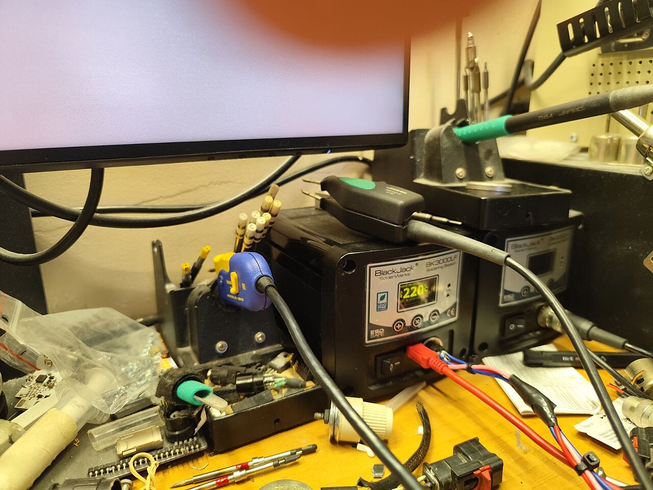 Натиснете снимката за да я уголемите  Име:hakkotweezers.jpg Прегледи:0 Размер:226.3 КБ ID:7027118