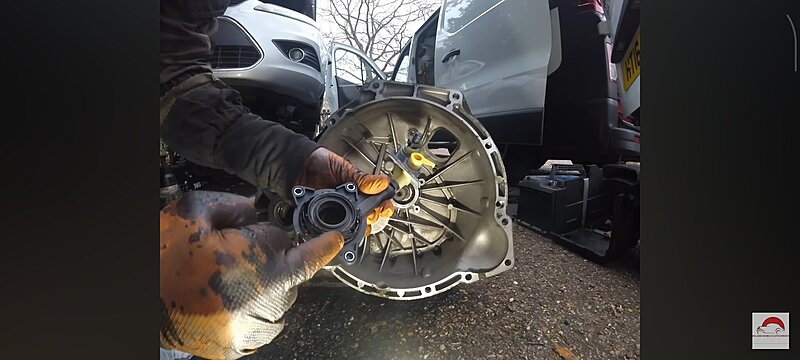 Натиснете снимката за да я уголемите

Име:Screenshot_2026-03-15-02-28-34-563_com.google.android.youtube.jpg
Прегледи:0
Размер:197.2 КБ
ID:7031066