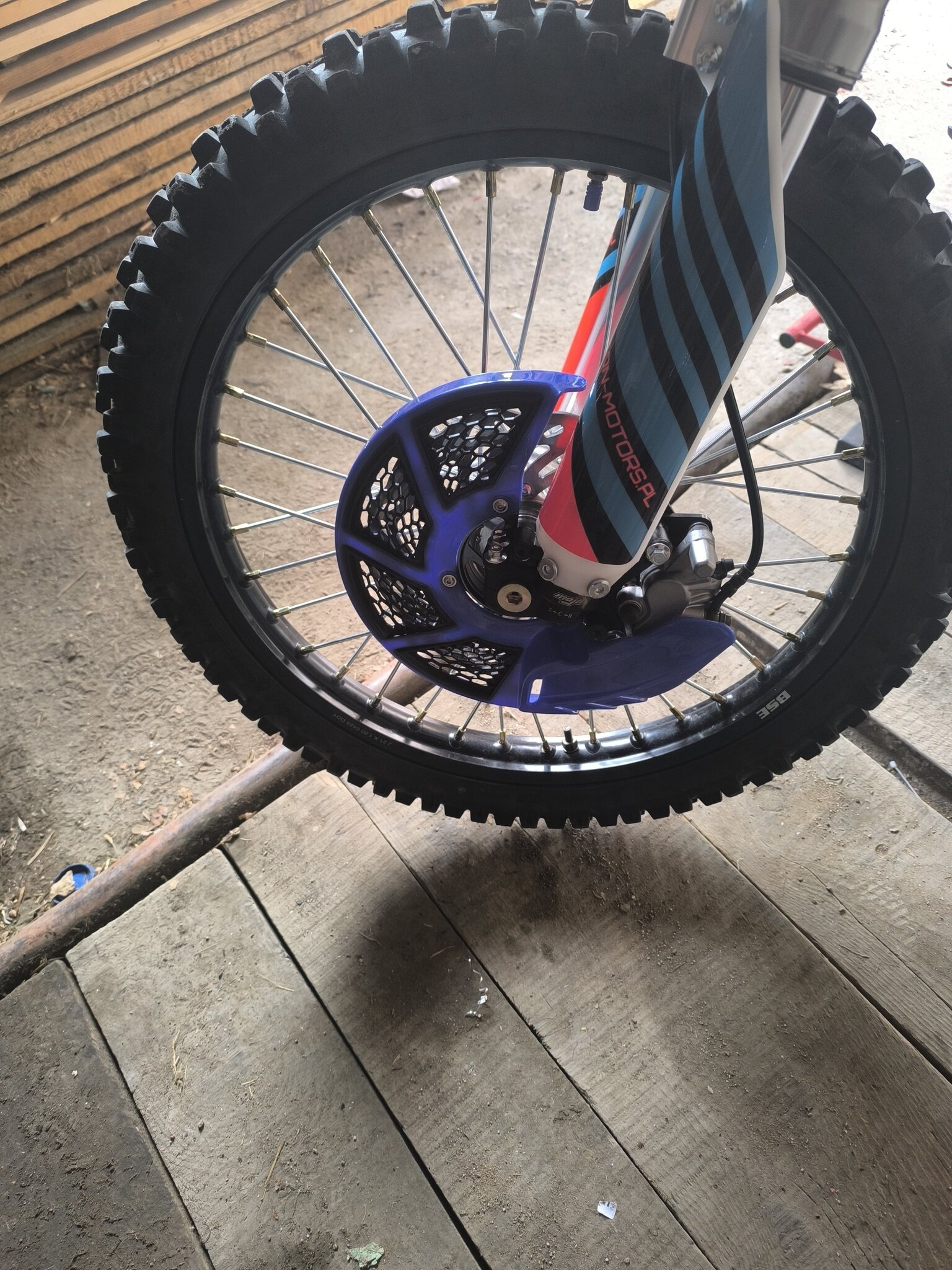 Натиснете снимката за да я уголемите

Име:IMG_20260325_165430.jpg
Прегледи:41
Размер:640.9 КБ
ID:7032615