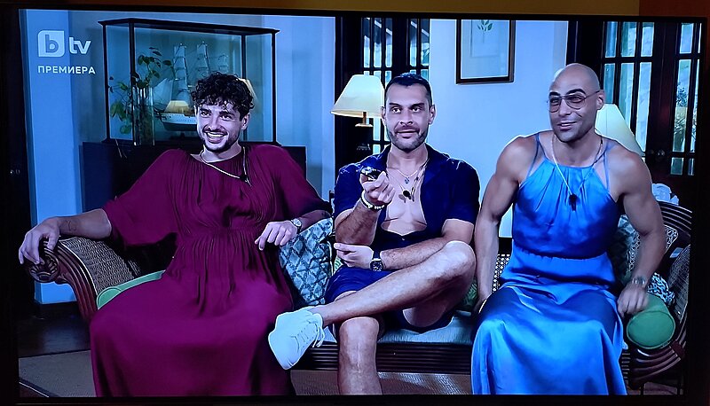 Натиснете снимката за да я уголемите  Име:01.jpg Прегледи:0 Размер:1.08 МБ ID:7034461