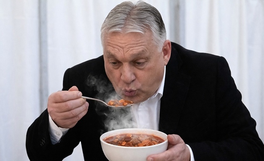 Натиснете снимката за да я уголемите

Име:Orban-gulash.jpg
Прегледи:110
Размер:96.4 КБ
ID:7035040