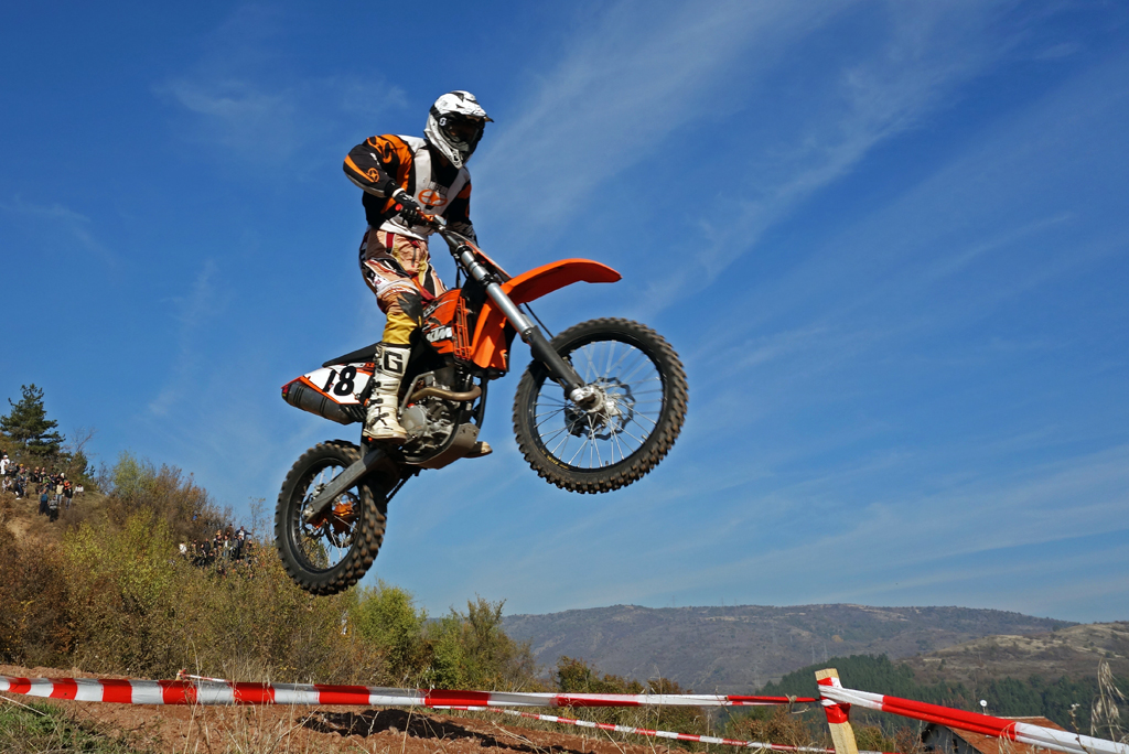 Натиснете снимката за да я уголемите

Име:DSC00352.jpg
Прегледи:2
Размер:492.7 КБ
ID:5424714