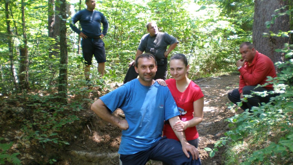 Натиснете снимката за да я уголемите

Име:P6022632.jpg
Прегледи:1
Размер:186.0 КБ
ID:5380641