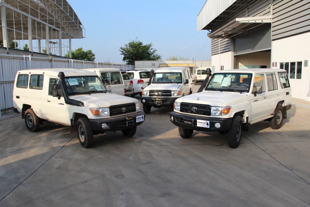 Натиснете снимката за да я уголемите

Име:toyota_landcruiser70_10seats_000.JPG
Прегледи:1
Размер:165.2 КБ
ID:5334917