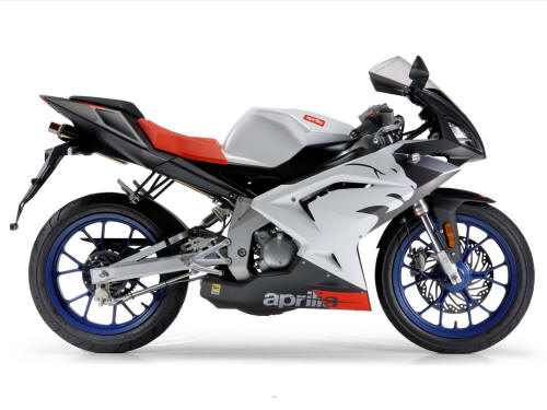 Натиснете снимката за да я уголемите

Име:2010-Aprilia-RS-50-Motor-Racing-Side-Pictures.jpg
Прегледи:1
Размер:31.9 КБ
ID:5372491