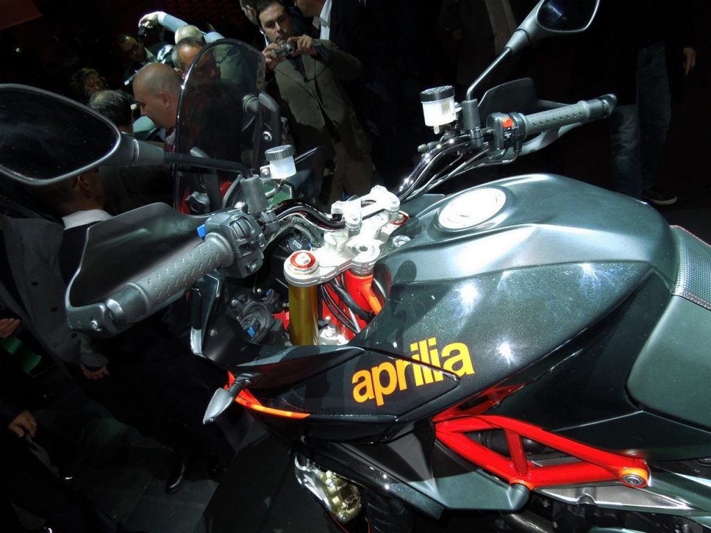 Натиснете снимката за да я уголемите

Име:big_Aprilia_Caponord_1200_2013_01.jpg
Прегледи:1
Размер:129.6 КБ
ID:5355606