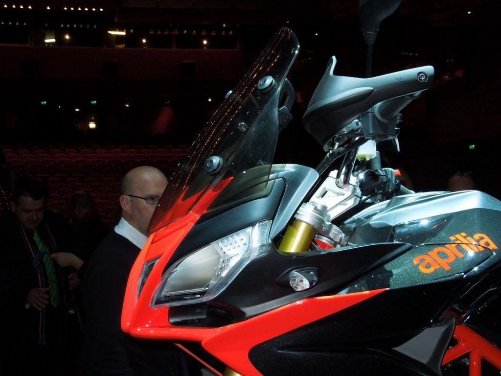 Натиснете снимката за да я уголемите

Име:big_Aprilia_Caponord_1200_2013_06.jpg
Прегледи:1
Размер:106.0 КБ
ID:5355609