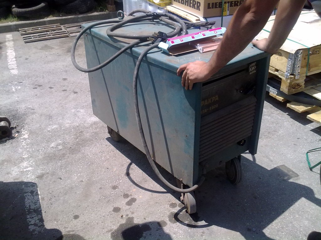 Натиснете снимката за да я уголемите

Име:140620122124.jpg
Прегледи:1
Размер:165.1 КБ
ID:5383479