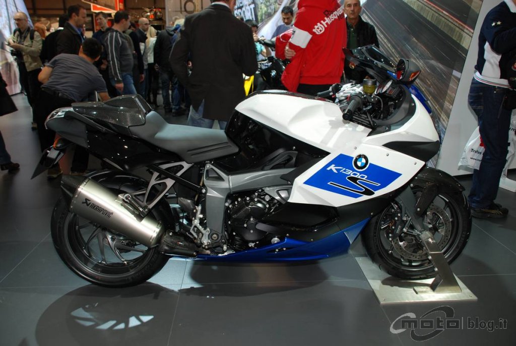 Натиснете снимката за да я уголемите

Име:big_BMW2012_03.jpg
Прегледи:1
Размер:125.4 КБ
ID:5317684
