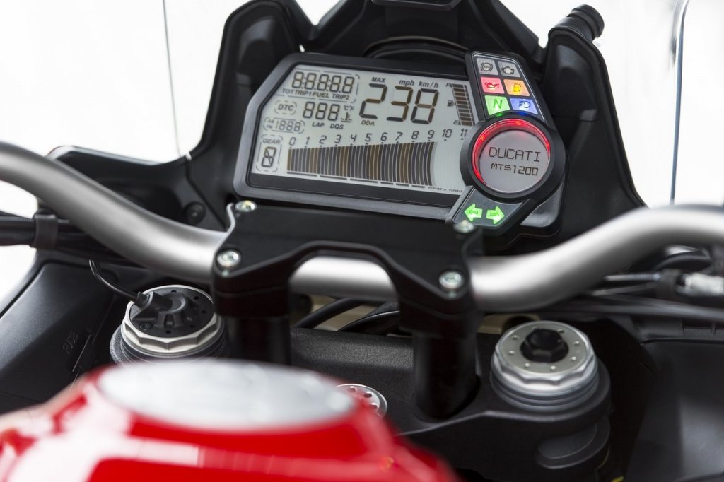 Натиснете снимката за да я уголемите

Име:big_ducati_multistrada_1200_2013_71.jpg
Прегледи:1
Размер:88.5 КБ
ID:5411111
