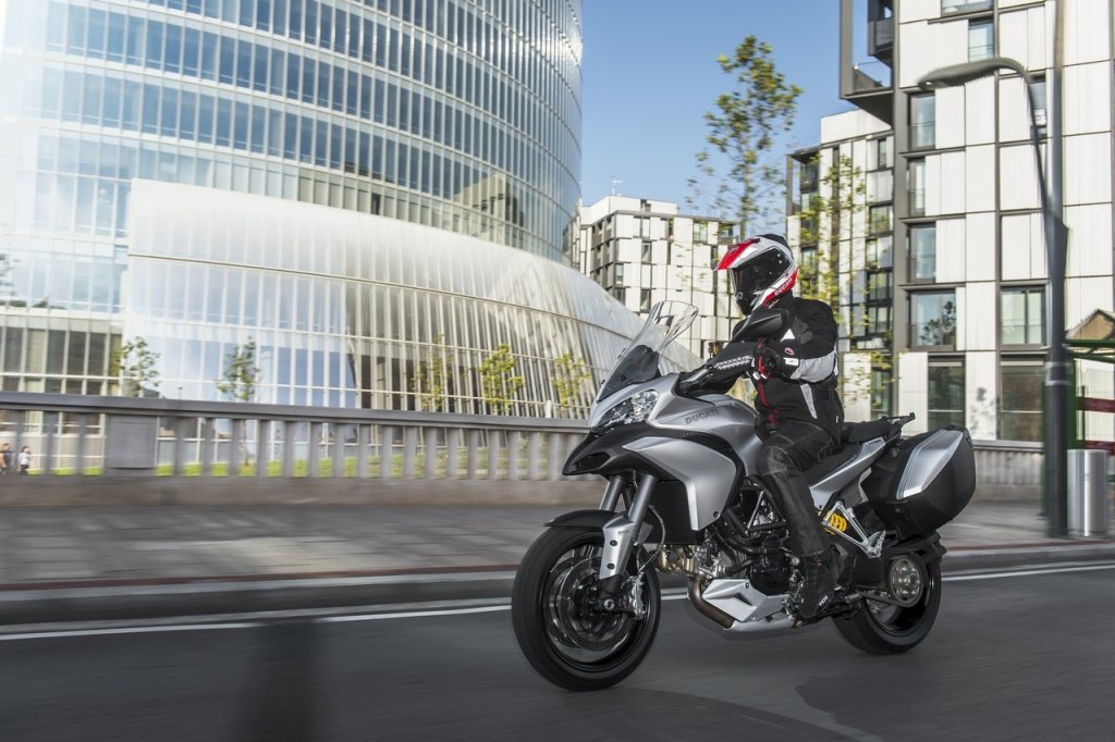 Натиснете снимката за да я уголемите

Име:big_ducati_multistrada_1200_2013_31.jpg
Прегледи:1
Размер:132.2 КБ
ID:5411104