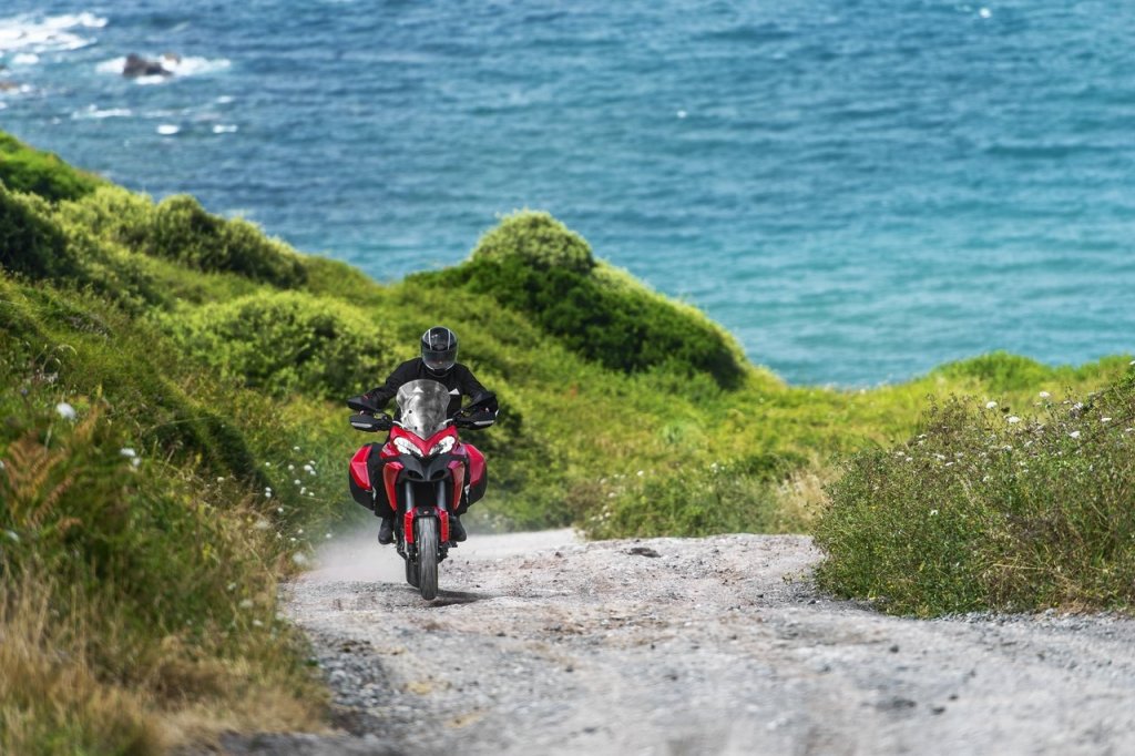 Натиснете снимката за да я уголемите

Име:big_ducati_multistrada_1200_2013_51.jpg
Прегледи:1
Размер:146.3 КБ
ID:5411106