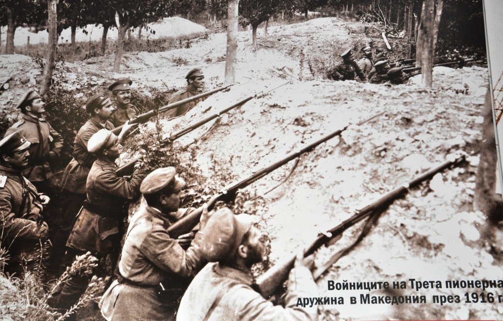 Натиснете снимката за да я уголемите

Име:_DSC0541.jpg
Прегледи:1
Размер:187.3 КБ
ID:5480732